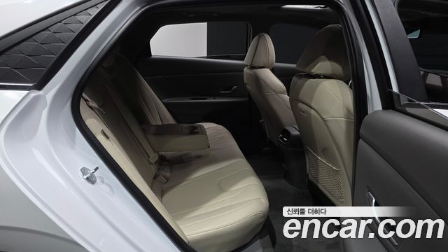 Hyundai Avante (CN7) 1.6 Inspiration 2024 — фото 12