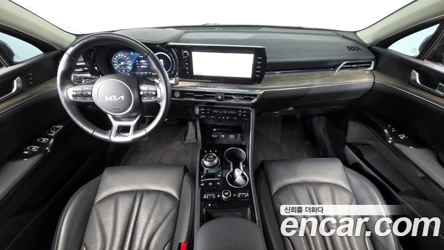 Kia K5 (III) 2.0 Signature 2023 — фото 7