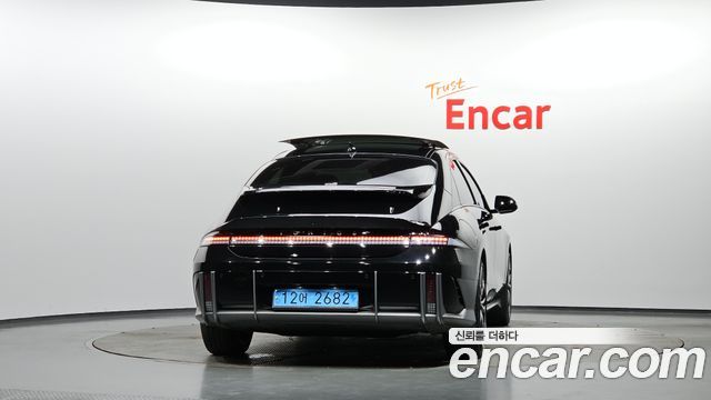 Hyundai Ioniq 6 Long Range Exclusive + 2023 — фото 4