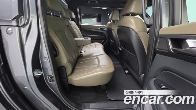 KG Mobility (SsangYong) Rexton Sports Khan Diesel 2.2 4WD Prestige 2024 — фото 16