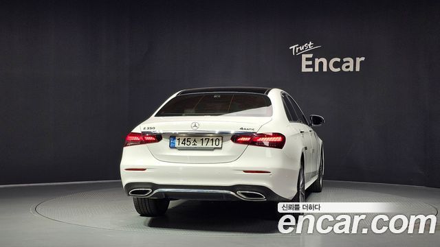 Mercedes-Benz E-Class (W213) E350 4MATIC AMG Line 2022 — фото 4