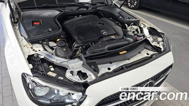 Mercedes-Benz E-Class (W213) E350 4MATIC AMG Line 2022 — фото 6
