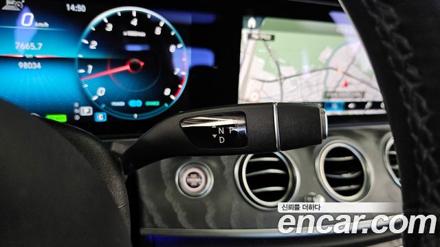 Mercedes-Benz E-Class (W213) E350 4MATIC AMG Line 2022 — фото 9