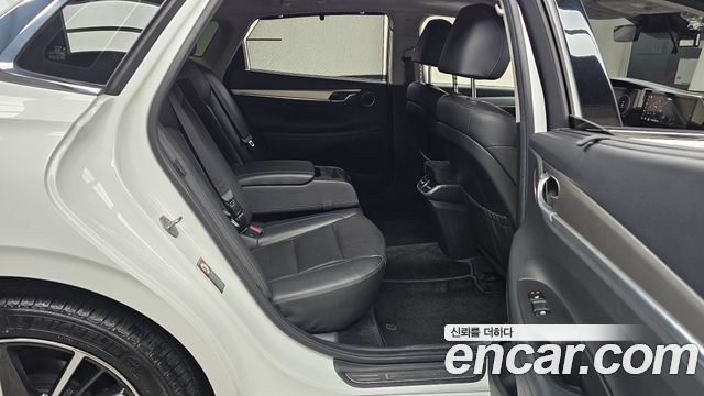 Hyundai Grandeur (IG) 3.3 Le Blanc 2023 — фото 11