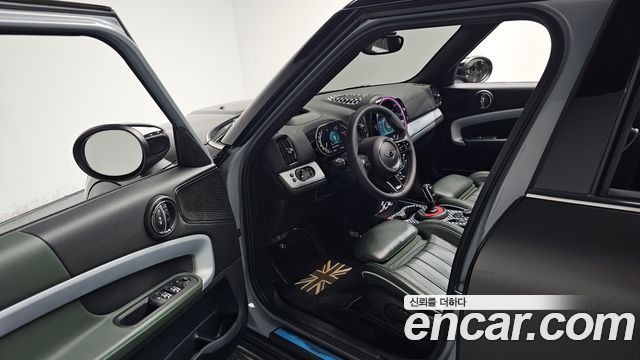 MINI Cooper Countryman Untamed Edition 2nd Gen 2023 — фото 10