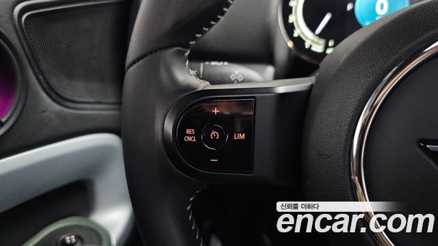 MINI Cooper Countryman Untamed Edition 2nd Gen 2023 — фото 38