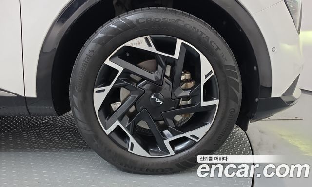 Kia Sportage (V) Diesel 2.0 2WD Signature 2022 — фото 21