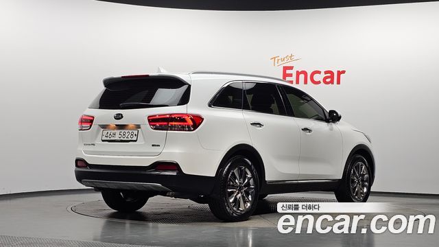Kia Sorento Diesel 2.0 2WD Noblesse 2017 — фото 2