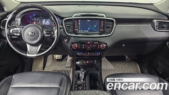 Kia Sorento Diesel 2.0 2WD Noblesse 2017 — фото 7