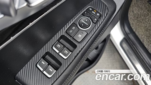 Kia Sorento Diesel 2.0 2WD Noblesse 2017 — фото 12