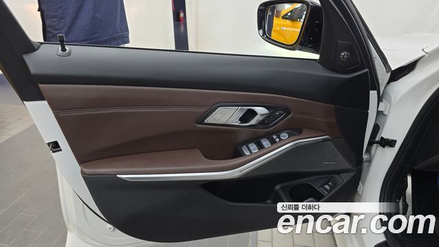 BMW 3 Series (G20) M340i xDrive Touring Pro 2025 — фото 24