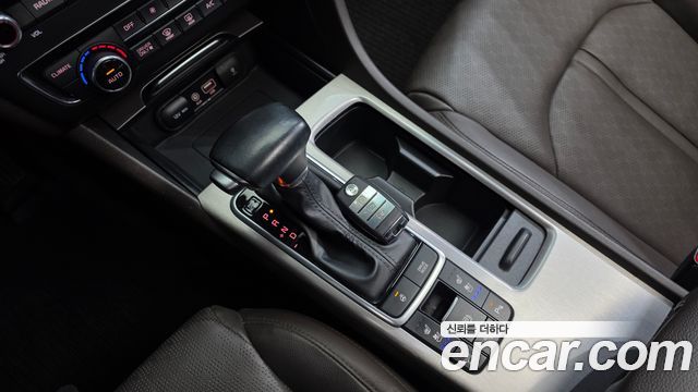 Kia K5 Hybrid (II) Noblesse Special 2020 — фото 9
