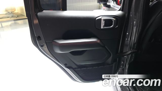 Jeep Gladiator (JT) 3.6 Rubicon 2021 — фото 25