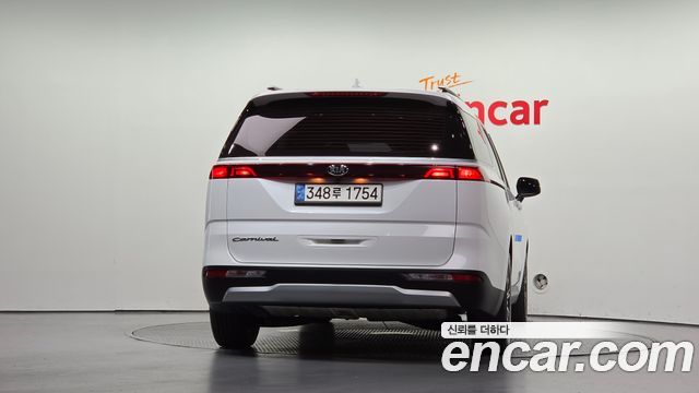 Kia Carnival (IV) Diesel 9-Seater Prestige 2021 — фото 4