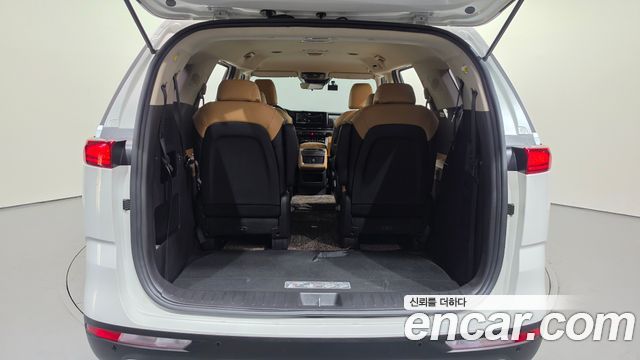 Kia Carnival (IV) Diesel 9-Seater Prestige 2021 — фото 19