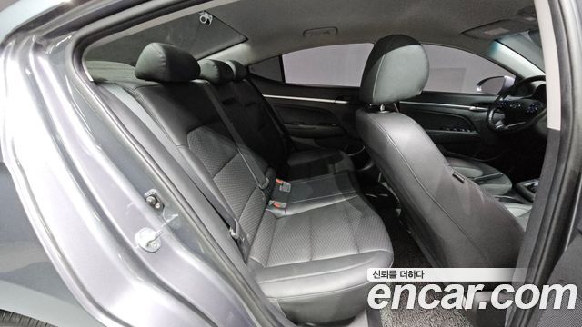Hyundai Avante (AD) 1.6 Smart 2020 — фото 11