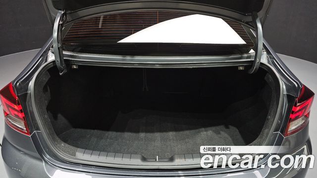 Hyundai Avante (AD) 1.6 Smart 2020 — фото 20