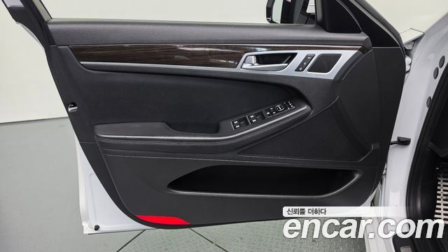 Genesis G80 3.3 GDI AWD Luxury Special 2020 — фото 24