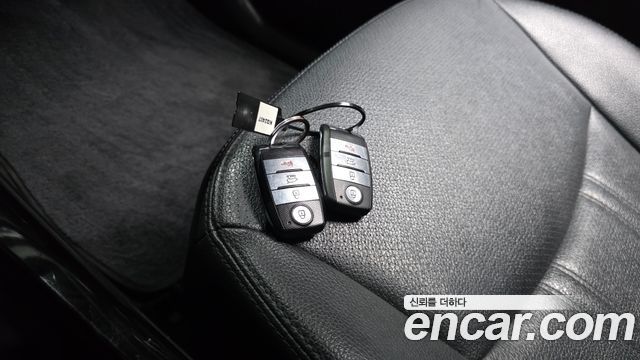 Kia Sorento R Diesel 2.0 2WD TLX Special 2014 — фото 17