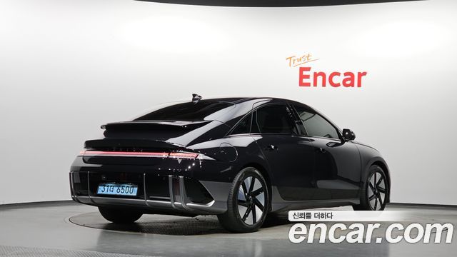 Hyundai Ioniq 6 Long Range Exclusive + 2024 — фото 2