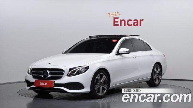 Mercedes-Benz E-Class (W213) E300 Avantgarde 2019 — фото 1