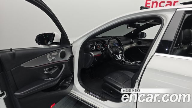 Mercedes-Benz E-Class (W213) E300 Avantgarde 2019 — фото 10