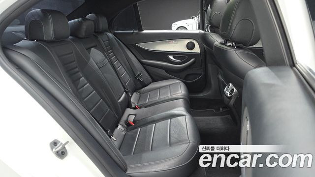 Mercedes-Benz E-Class (W213) E300 Avantgarde 2019 — фото 11
