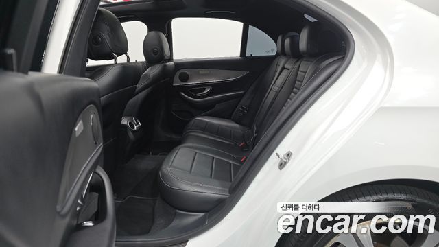 Mercedes-Benz E-Class (W213) E300 Avantgarde 2019 — фото 12