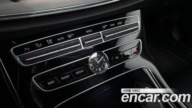 Mercedes-Benz E-Class (W213) E300 Avantgarde 2019 — фото 17