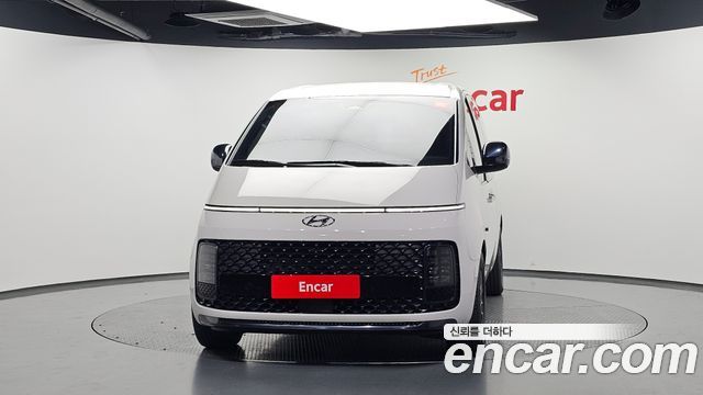 Hyundai Staria L3.5 Lounge 9-Seater Mobility 2023 — фото 3