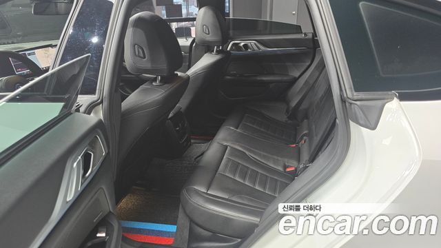 BMW i4 eDrive40 M Sports Pro 2024 — фото 12