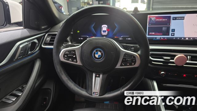 BMW i4 eDrive40 M Sports Pro 2024 — фото 14