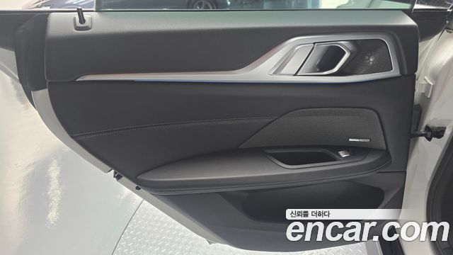 BMW i4 eDrive40 M Sports Pro 2024 — фото 25
