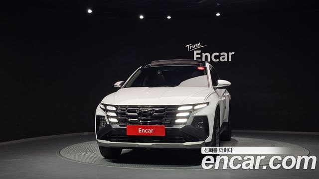 Hyundai Tucson (NX4) Gasoline 1.6 Turbo 2WD Premium 2024 — фото 3