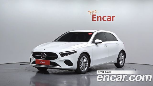Mercedes-Benz A-Class (W177) A220 Hatchback 2024 — фото 1