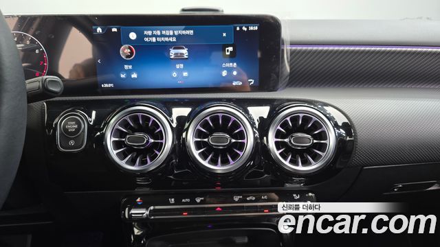 Mercedes-Benz A-Class (W177) A220 Hatchback 2024 — фото 12