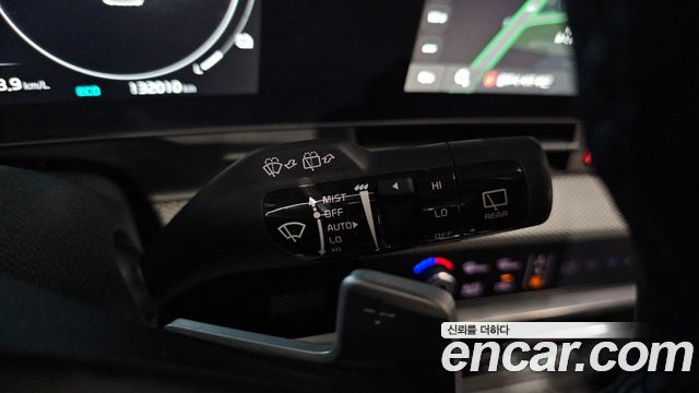 Kia Sportage Hybrid (V) Prestige 2WD 2022 — фото 18