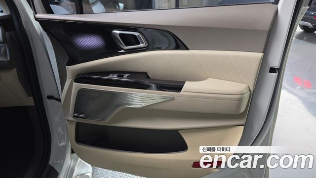 Kia Carnival (IV) Gasoline 7-Seater Hi-Limousine Signature 2023 — фото 25