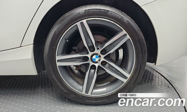 BMW 1 Series (F20) 118d Urban Pack1 5Dr 2014 — фото 21
