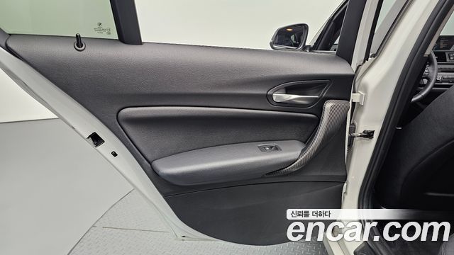 BMW 1 Series (F20) 118d Urban Pack1 5Dr 2014 — фото 25