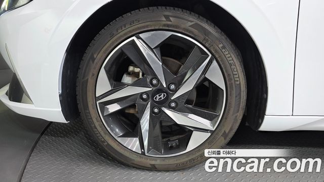 Hyundai Avante (CN7) 1.6 Inspiration 2021 — фото 5