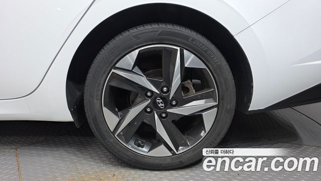 Hyundai Avante (CN7) 1.6 Inspiration 2021 — фото 21