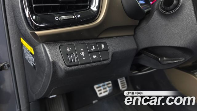 Kia Stonic Diesel 1.6 Prestige 2018 — фото 18
