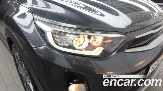 Kia Stonic Diesel 1.6 Prestige 2018 — фото 22