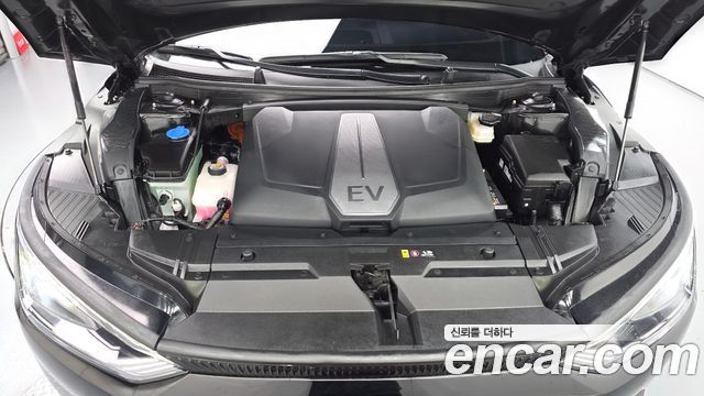 Kia EV6 Long Range Air 2024 — фото 6