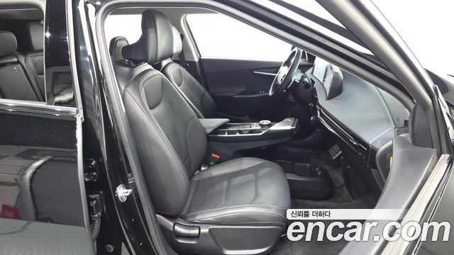 Kia EV6 Long Range Air 2024 — фото 26