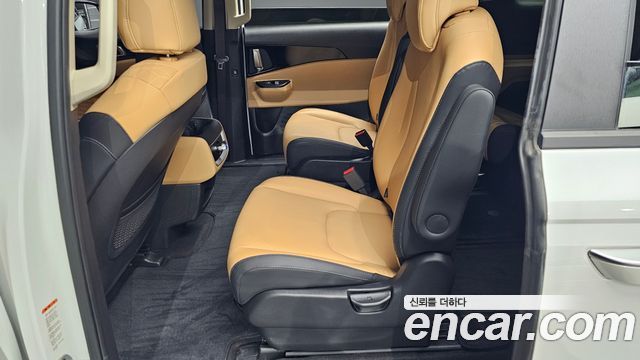 Kia Carnival (IV) Diesel 9-Seater Prestige 2023 — фото 12
