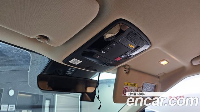 Kia Carnival (IV) Diesel 9-Seater Prestige 2023 — фото 16