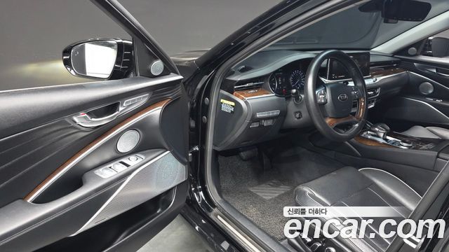 Kia K9 3.8 GDI AWD PlatinumⅠ 2019 — фото 10