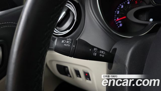 Renault Korea QM3 RE Signature 2018 — фото 28